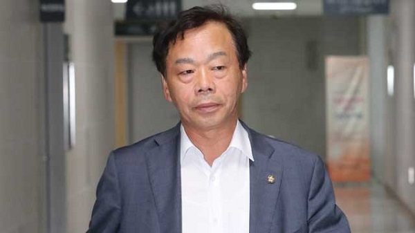 자유한국당 이완영 의원이 13일 대법원으로부터 의원직 상실형을 선고 받았다. (굿모닝 충청/정문영 기자)