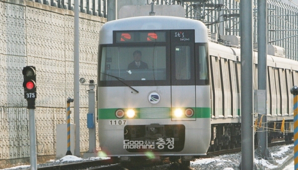 대전시가 도시철도 1호선 요금 인상을 검토 중인 것으로 30일 확인됐다. (자료사진/ 굿모닝충청=신성재 기자)