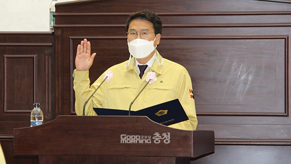 충남 예산군의회 홍원표 의원은 10일 “불의와 타협하지 않고 정의를 실현하겠다”고 말했다. (굿모닝충청 이종현 기자)